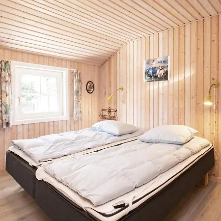8 Person Holiday In Bl Vand *